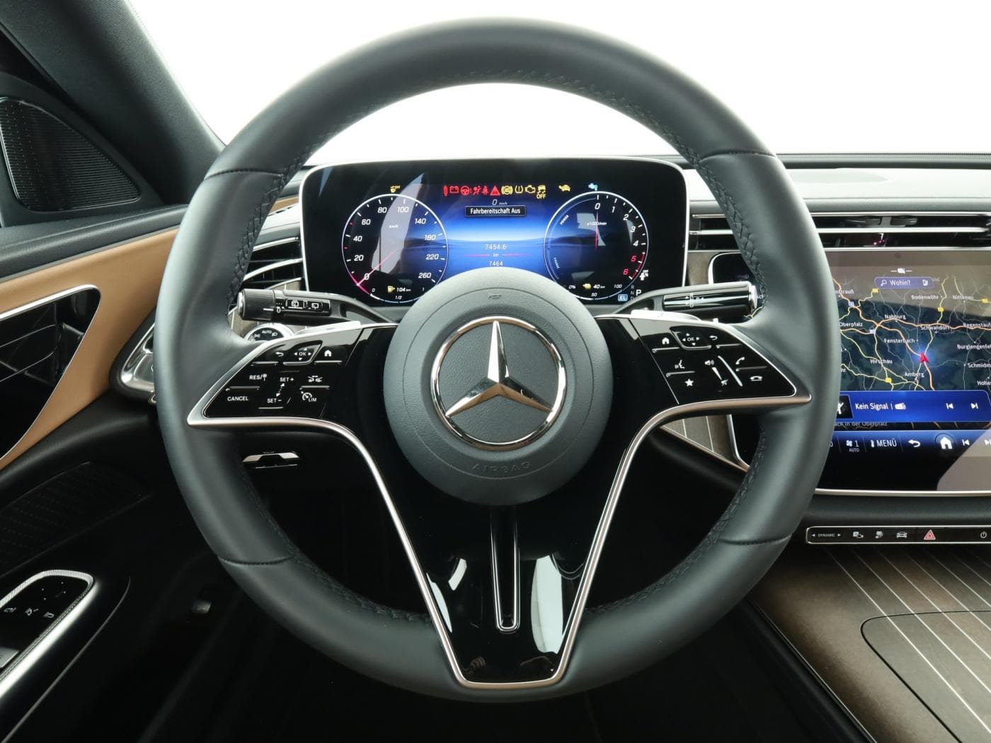 Mercedes-Benz E 300 de T Bild 11