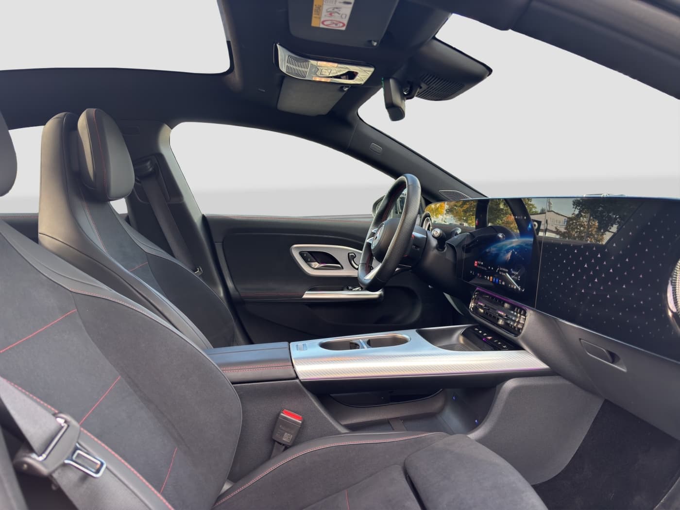 Mercedes-Benz CLA 350 4M EQ Bild 15