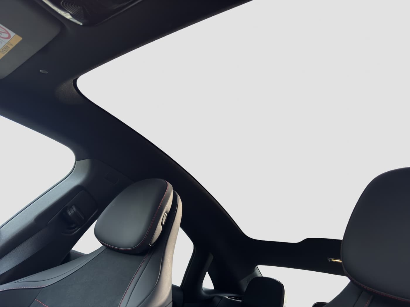 Mercedes-Benz CLA 350 4M EQ Bild 16