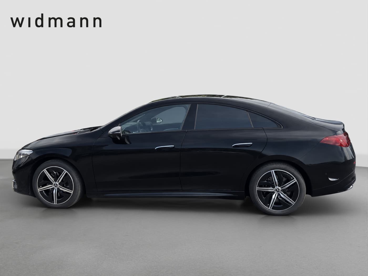 Mercedes-Benz CLA 350 4M EQ Bild 5
