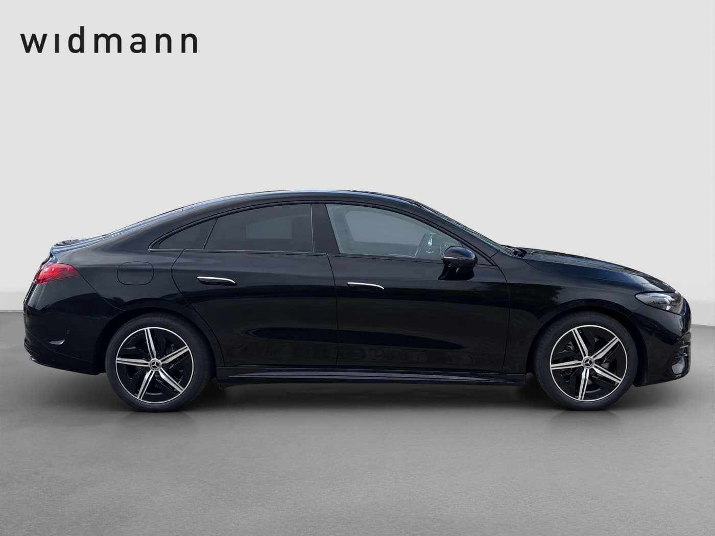 Mercedes-Benz CLA 350 4M EQ Bild 6