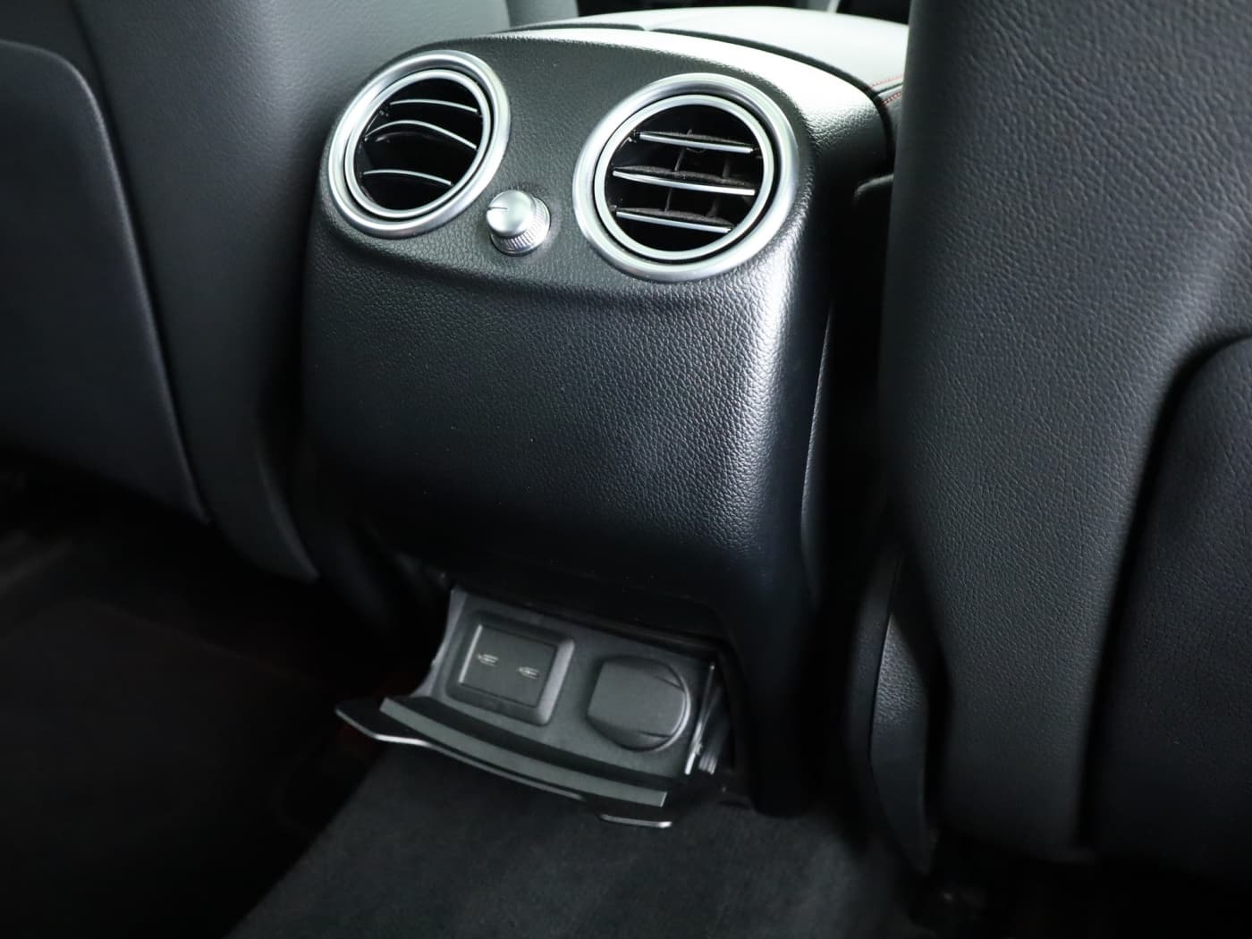 Mercedes-Benz GLC 43 AMG 4M Bild 24