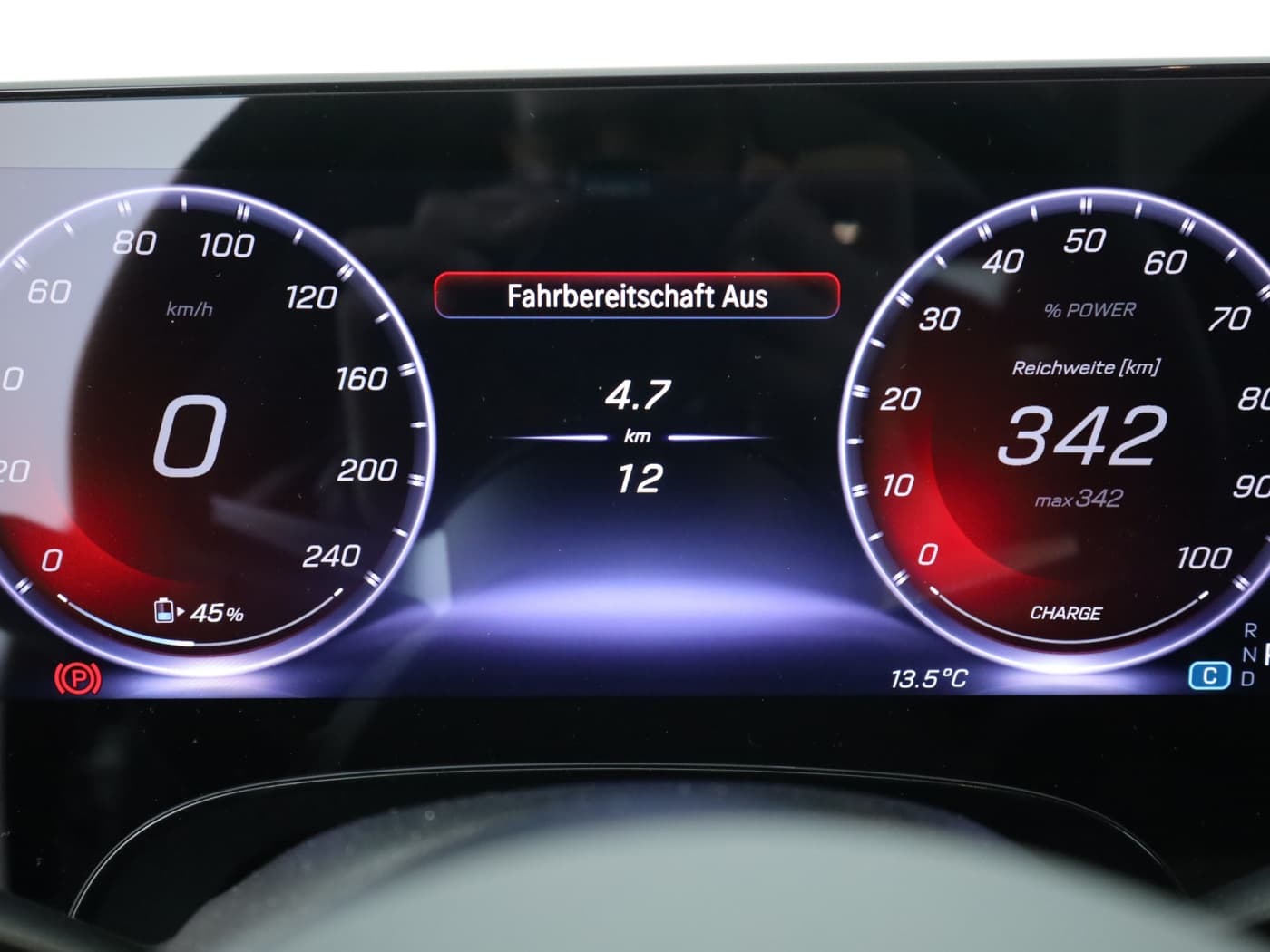 Mercedes-Benz CLA 250+ mit EQ Technologie Bild 12