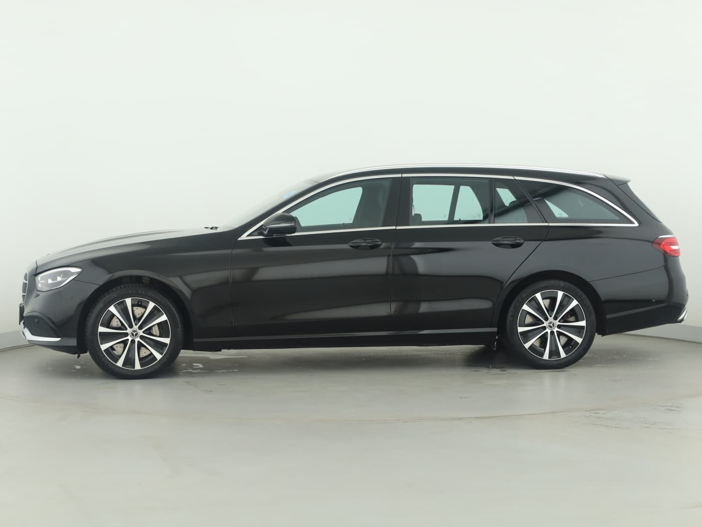 Mercedes-Benz E 300 de 4M T Bild 7