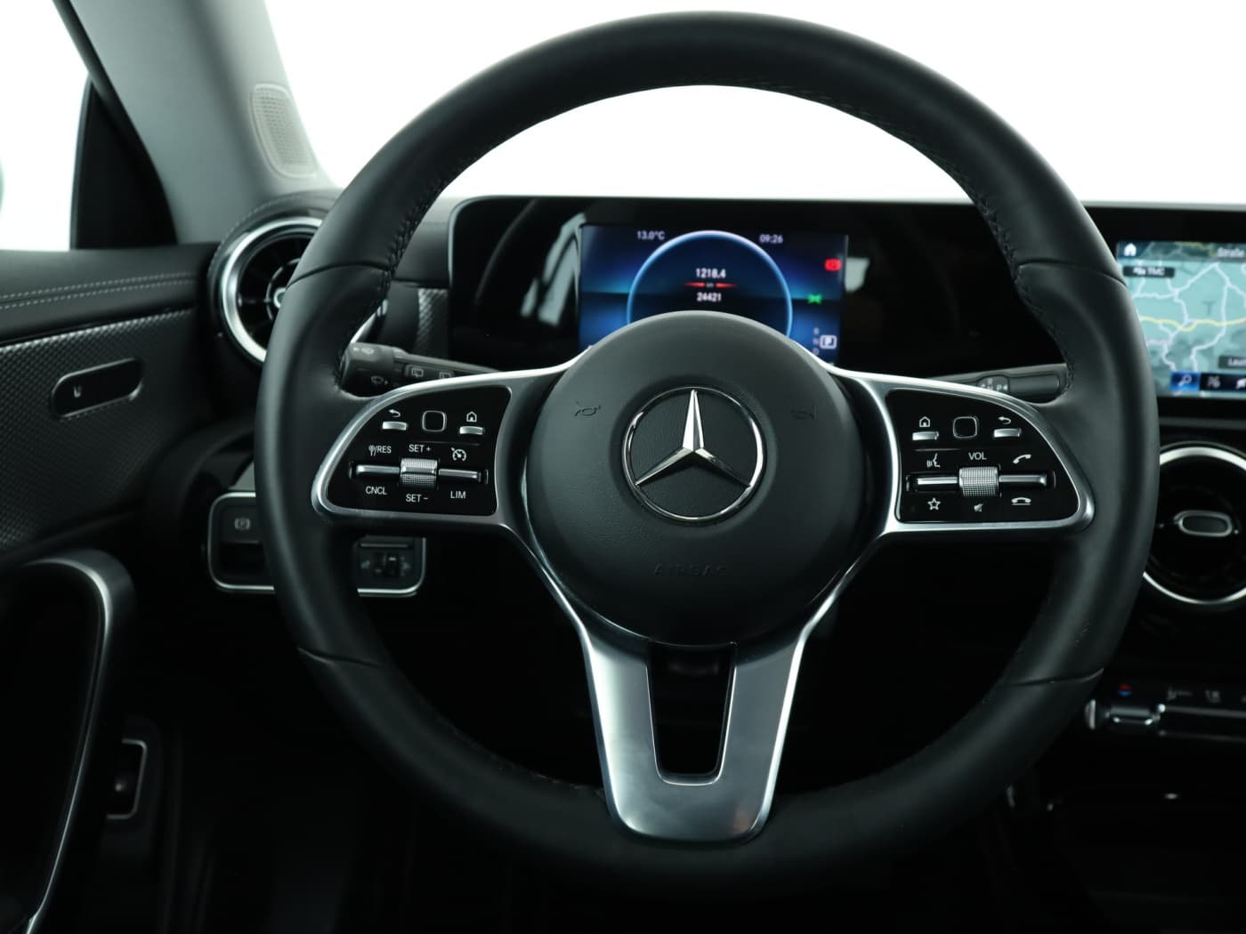 Mercedes-Benz CLA 250 e SB Bild 11