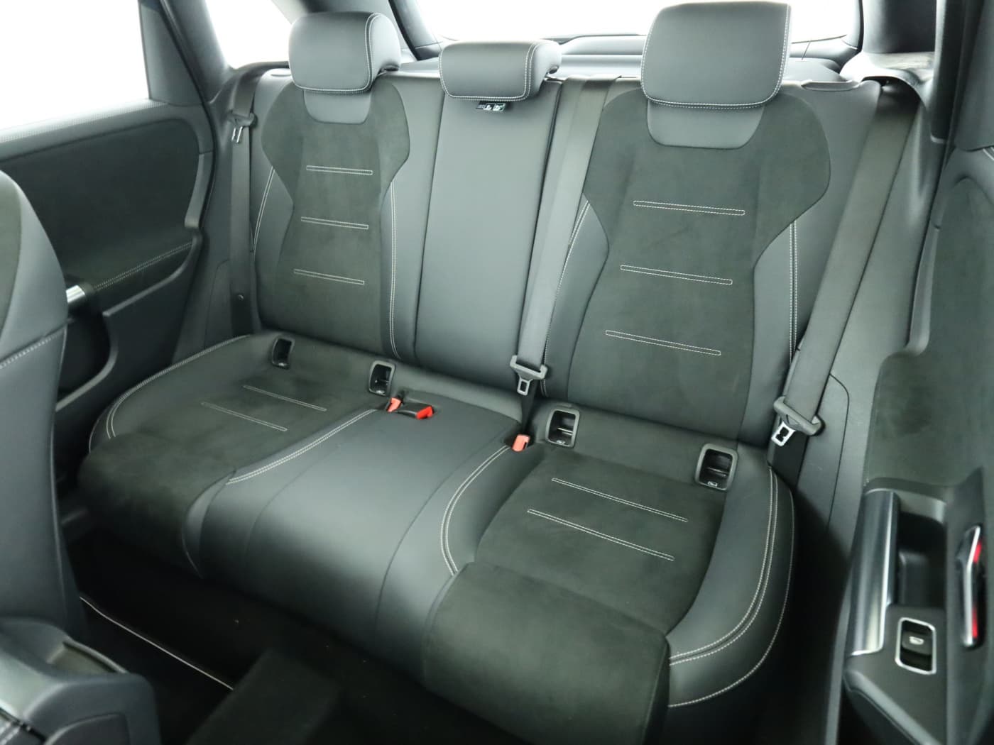 Mercedes-Benz B 200 Bild 18