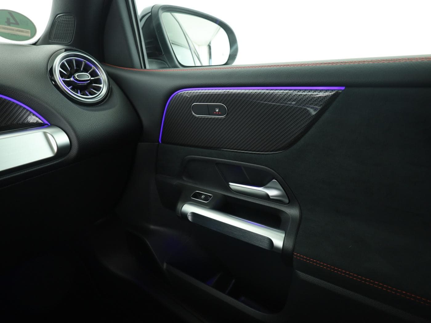 Mercedes-Benz GLB 220 4MATIC Bild 16