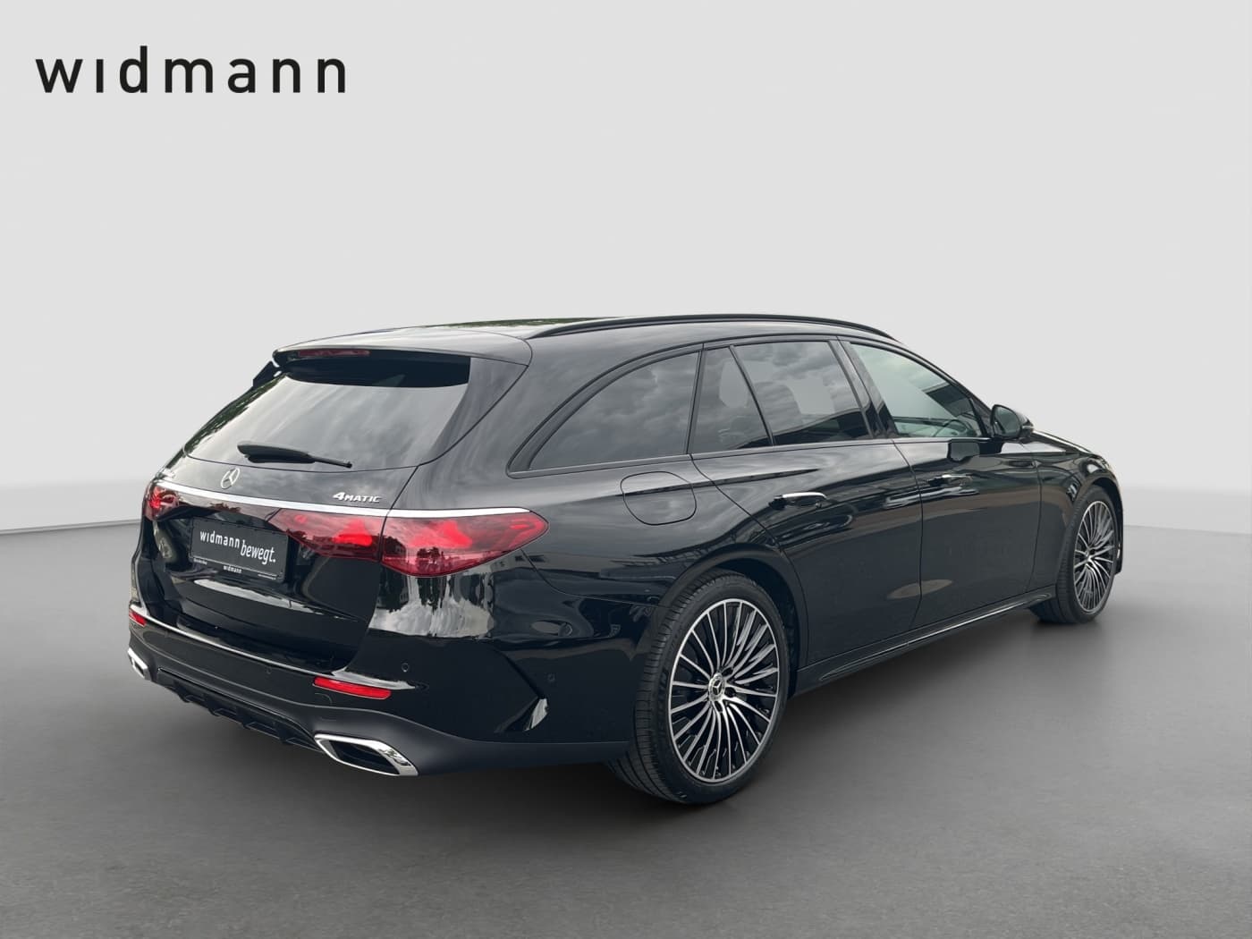 Mercedes-Benz E 300 de 4MATIC T-Modell mit EQ Hybrid Technologie Bild 3