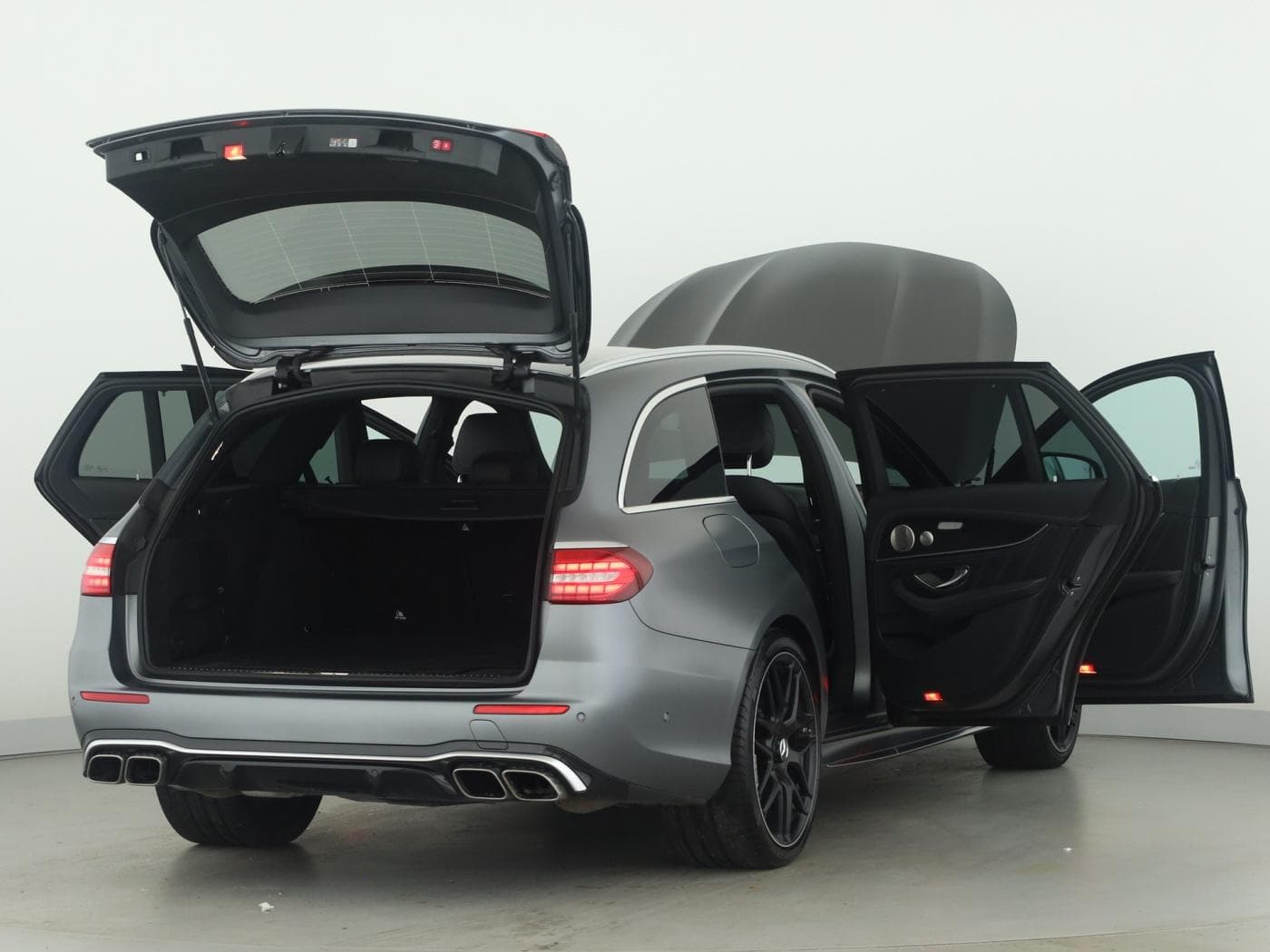 Mercedes-Benz E 63 AMG S 4M+ T Bild 9