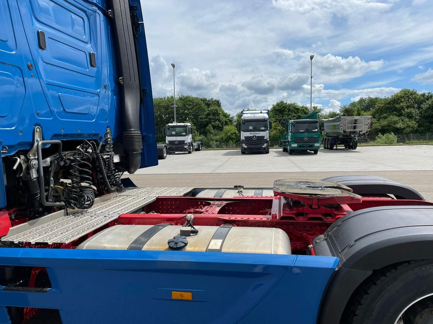 Mercedes-Benz Actros 1848 LS Bild 3