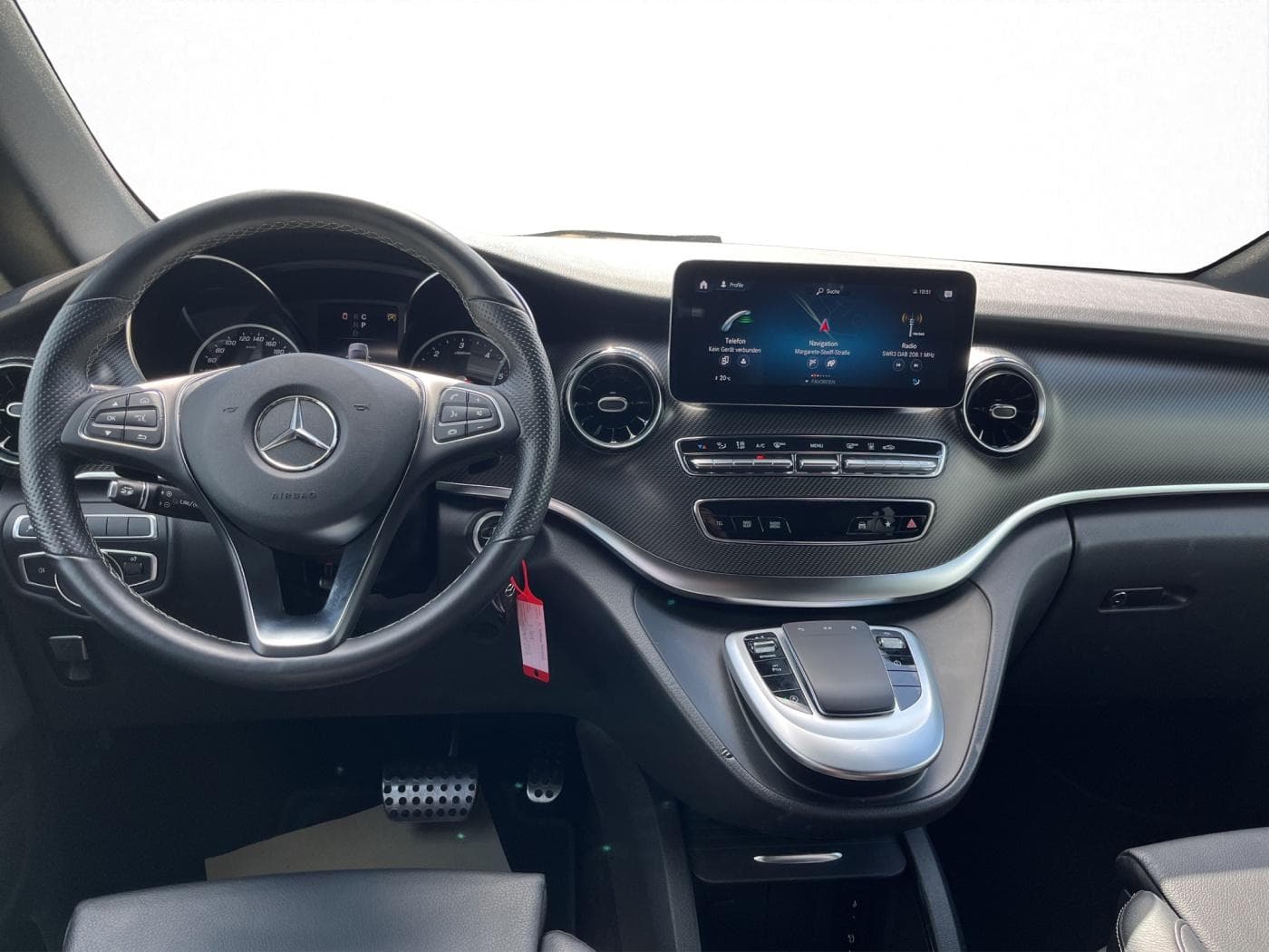 Mercedes-Benz V-Klasse V 300 d EDITION AMG-Line Bild 9