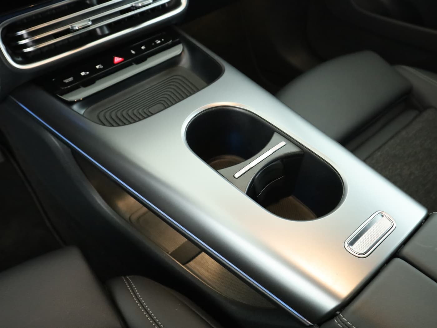Mercedes-Benz CLA 350 4M EQ Bild 15