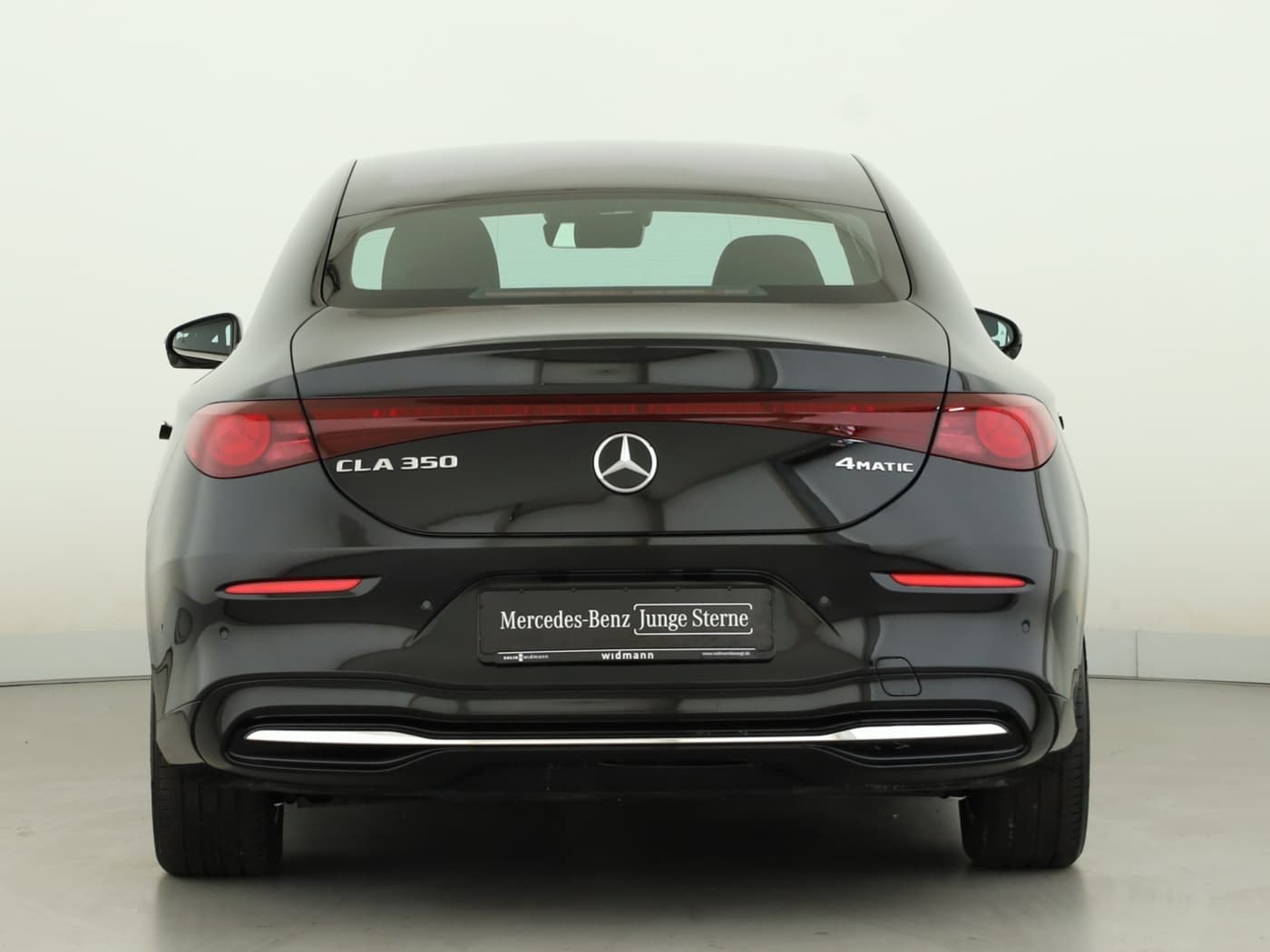 Mercedes-Benz CLA 350 4M EQ Bild 4