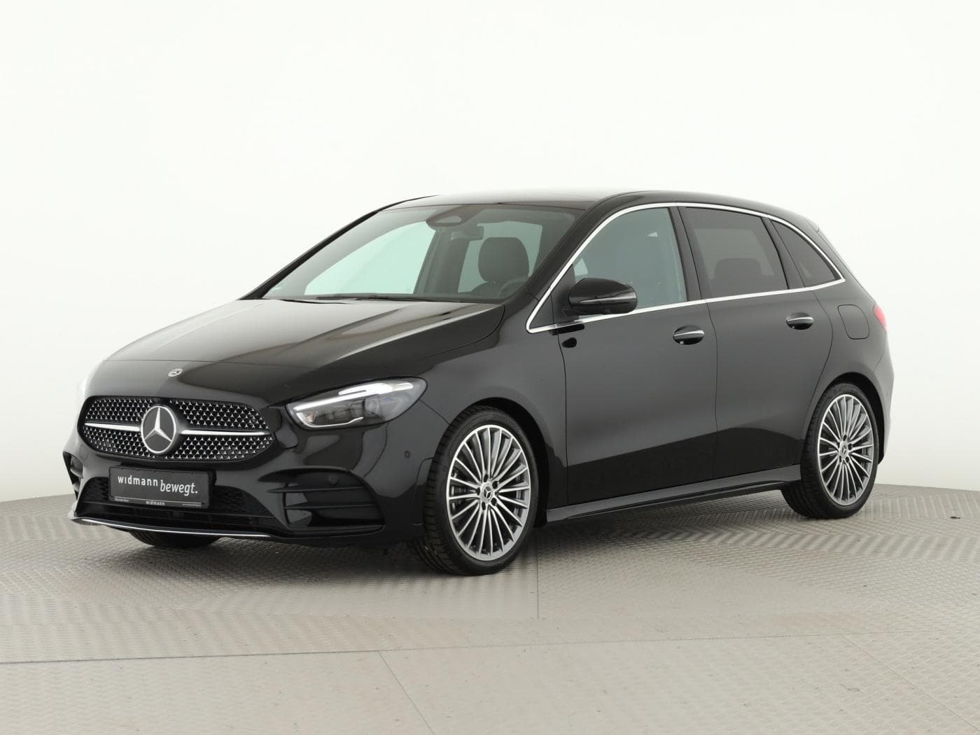 Mercedes-Benz B 220 d Bild 5