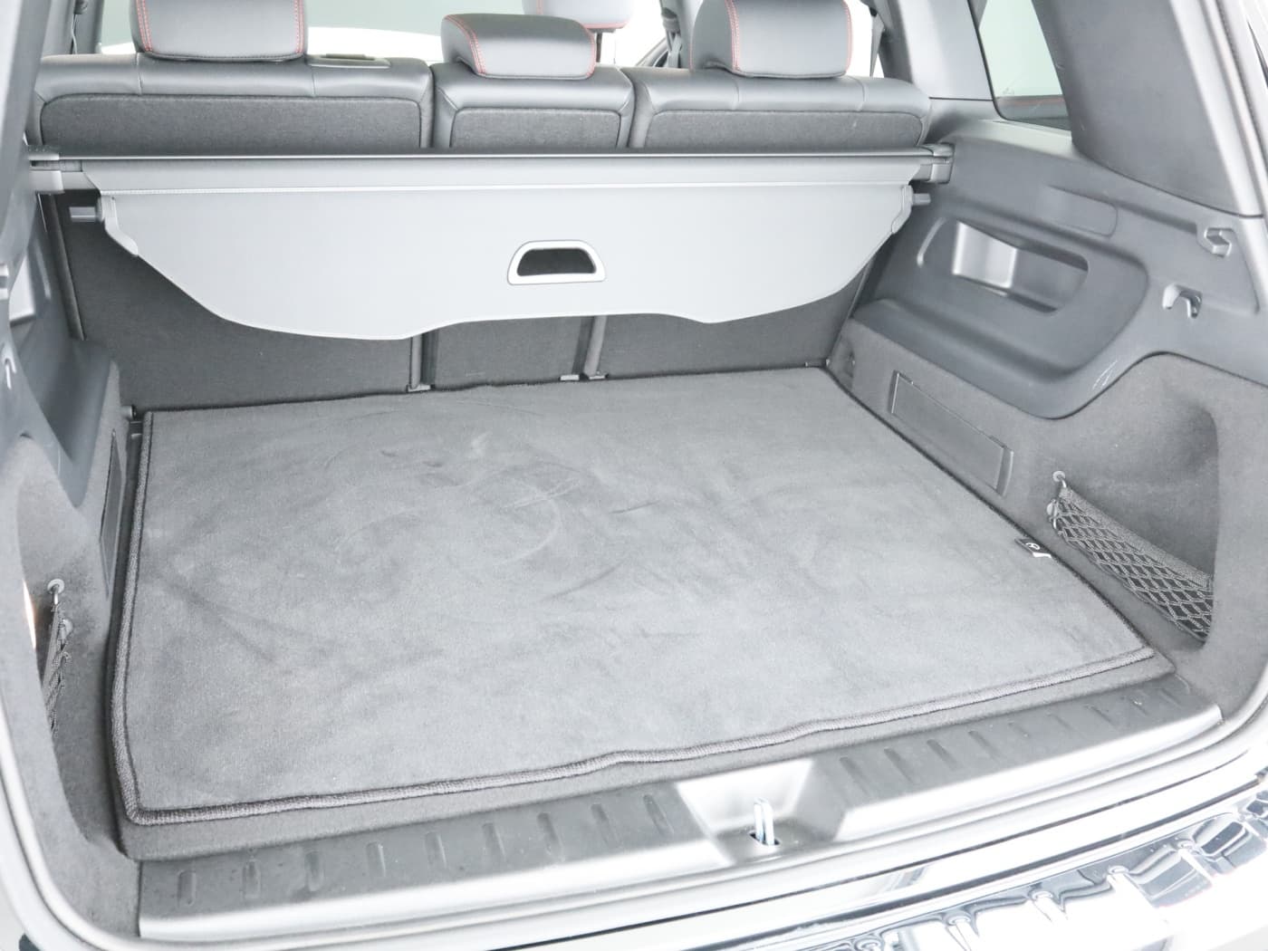 Mercedes-Benz EQB 300 4M Bild 23