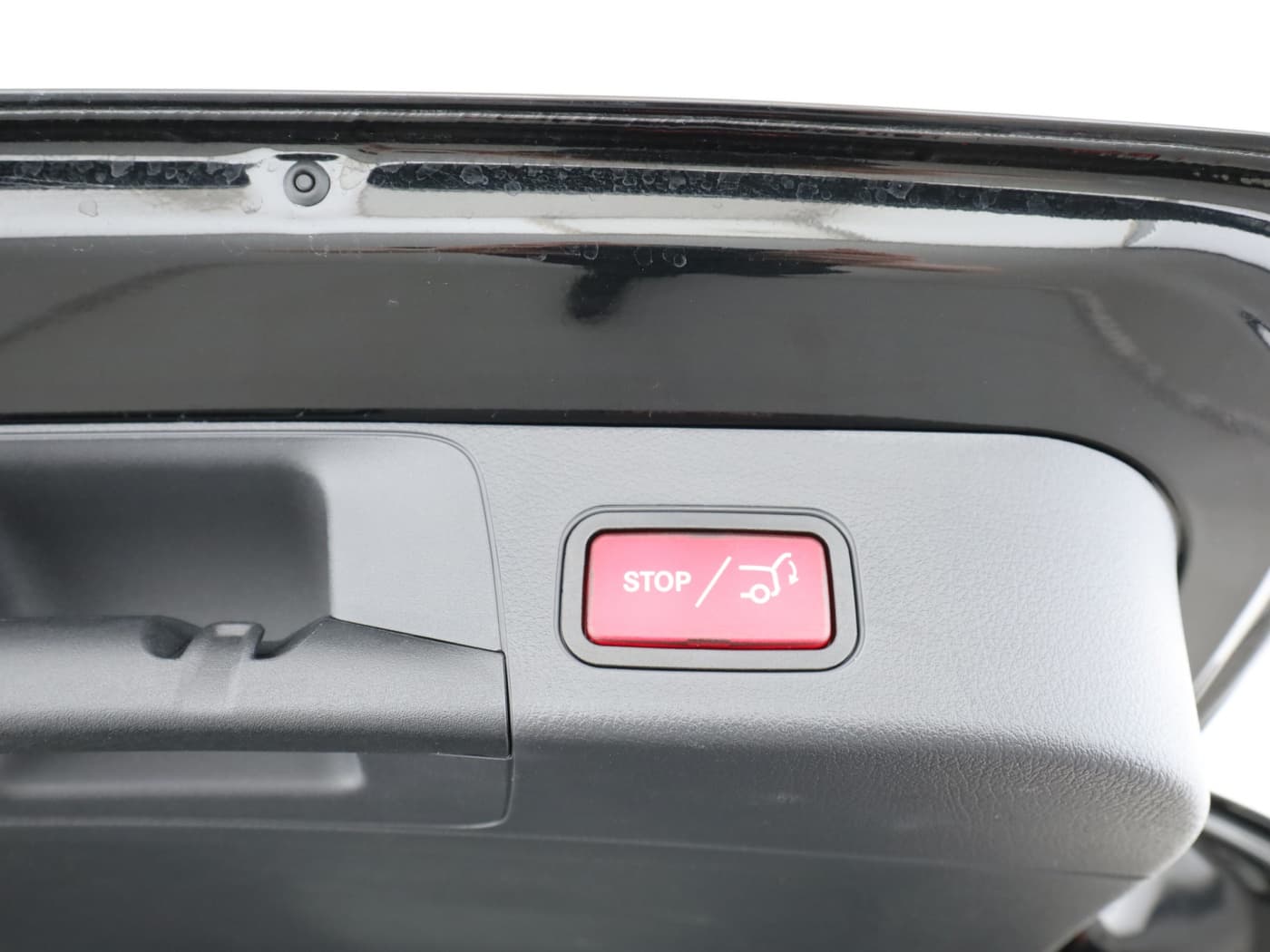 Mercedes-Benz EQB 300 4M Bild 25