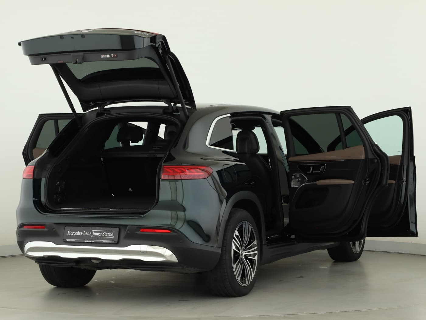 Mercedes-Benz EQS 450 4M SUV Bild 9