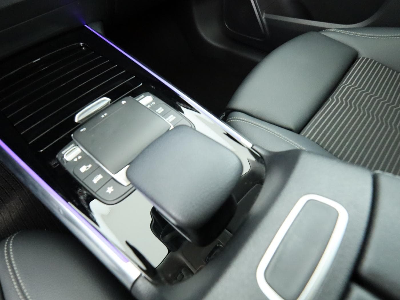 Mercedes-Benz GLA 250 4M Bild 15