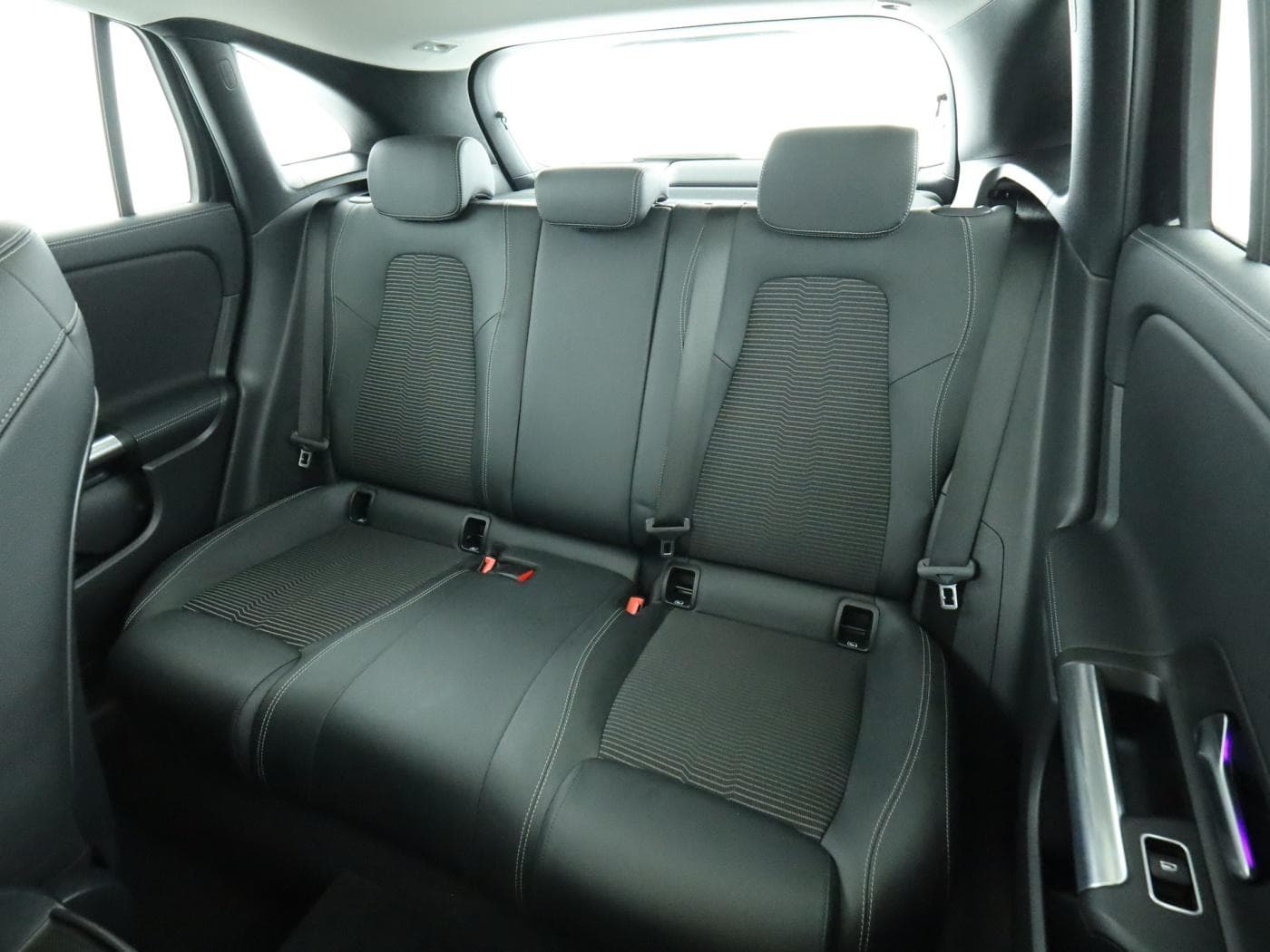 Mercedes-Benz GLA 250 4M Bild 18