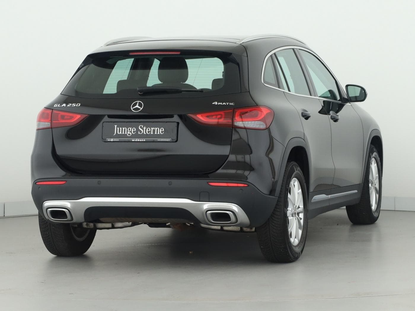 Mercedes-Benz GLA 250 4M Bild 2