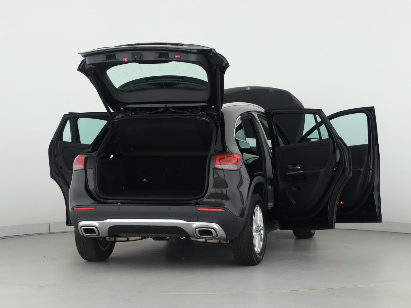Mercedes-Benz GLA 250 4M Bild 9