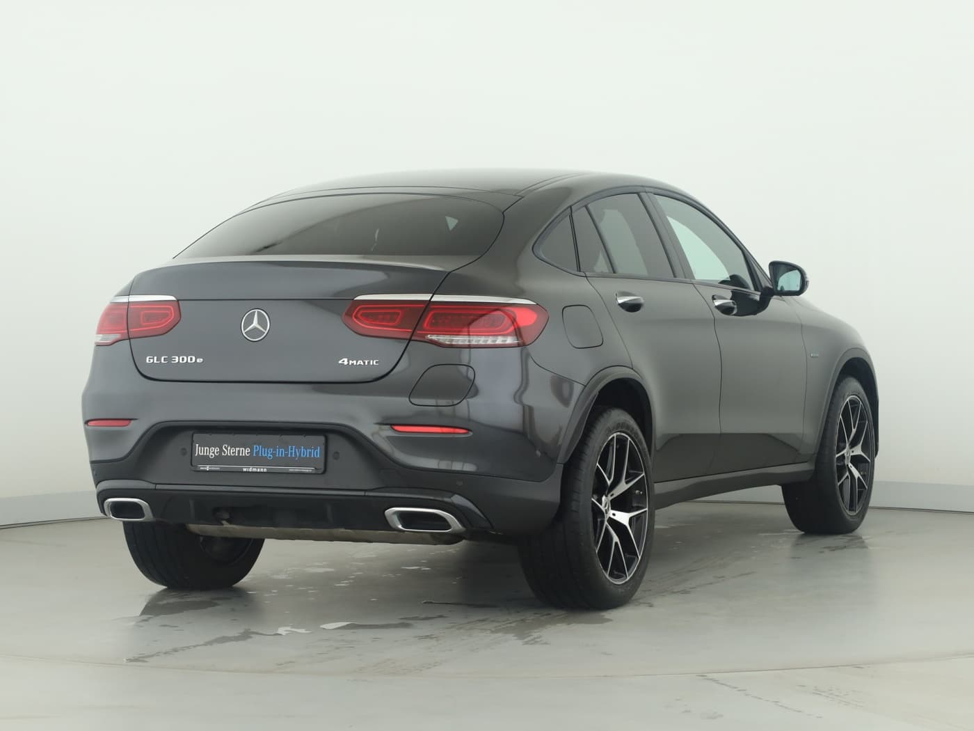 Mercedes-Benz GLC 300 e 4M Coup Bild 2