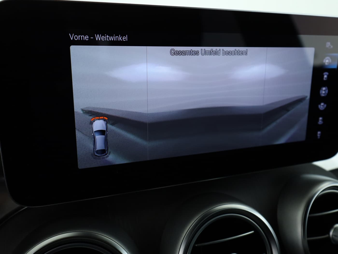 Mercedes-Benz GLC 300 e 4M Coup Bild 29