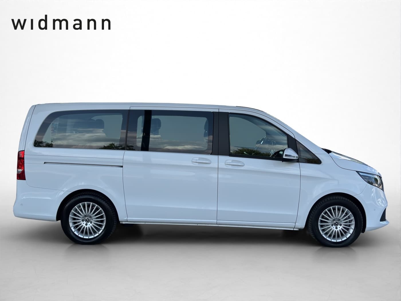 Mercedes-Benz EQV 300 Lang Bild 6