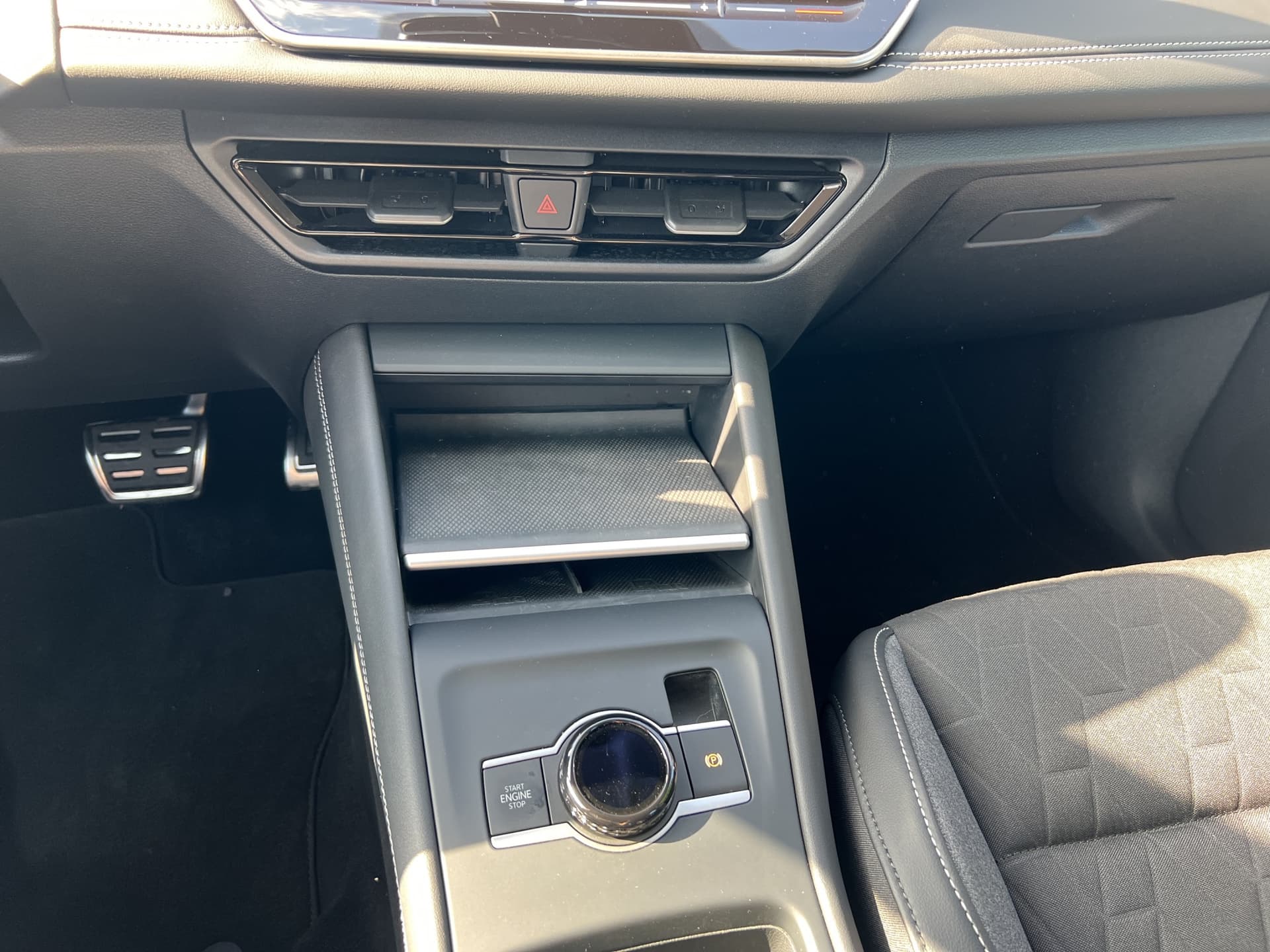 Volkswagen Tiguan Life 1.5 TSI 110kW 7-Gang DSG mit Anschlussgarantie Bild 13