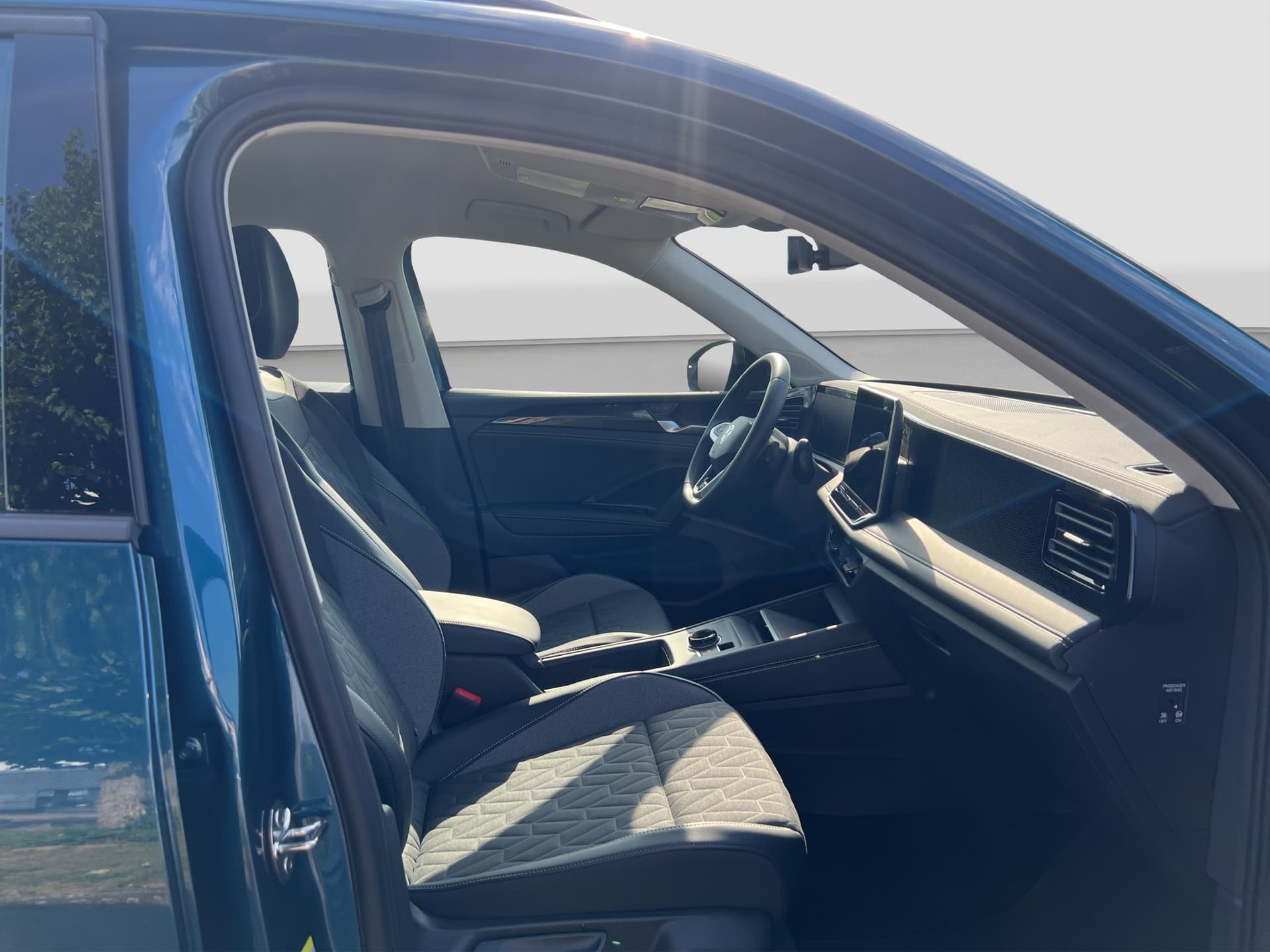 Volkswagen Tiguan Life 1.5 TSI 110kW 7-Gang DSG mit Anschlussgarantie Bild 15