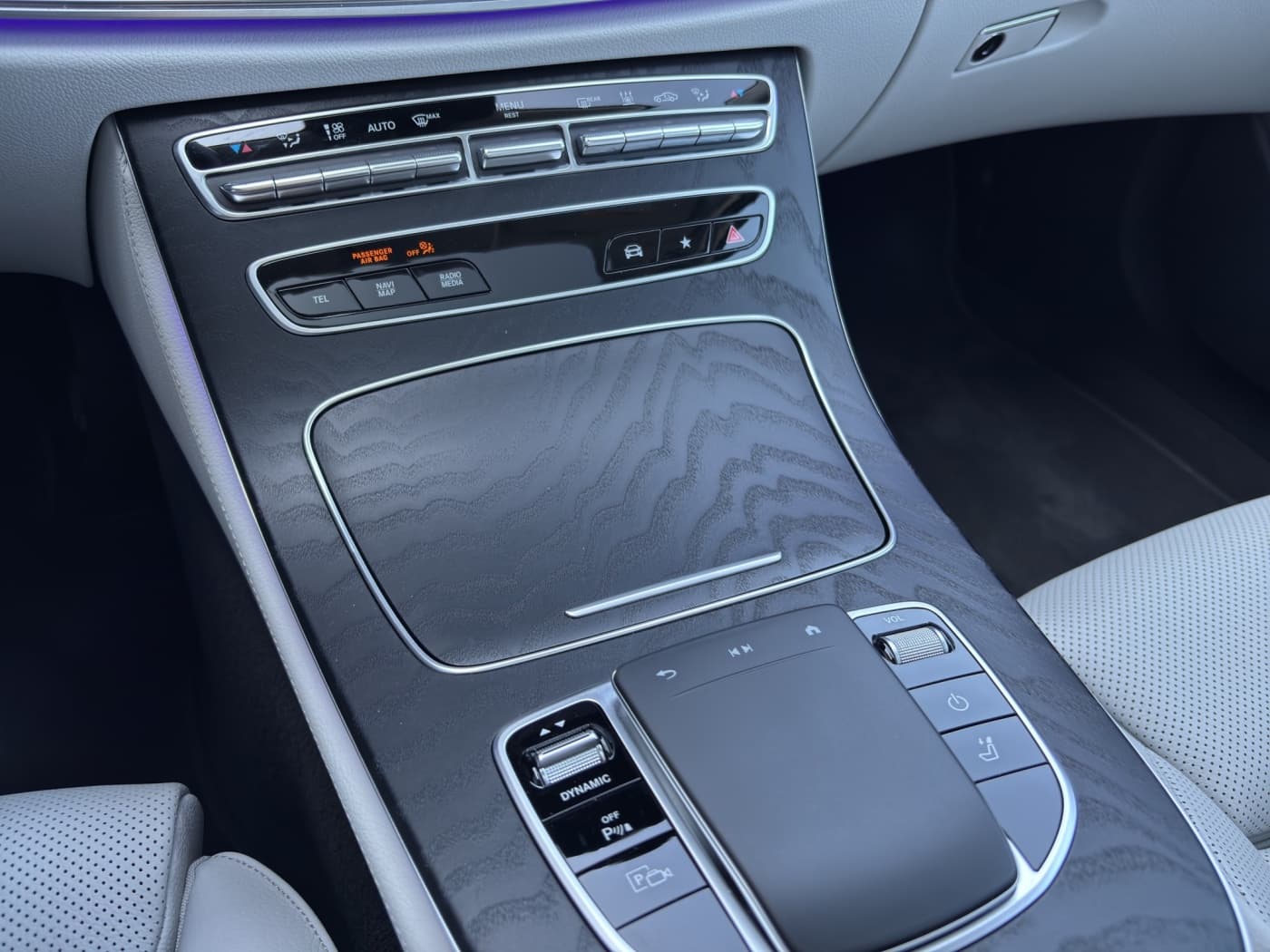 Mercedes-Benz E 300 de T Bild 13