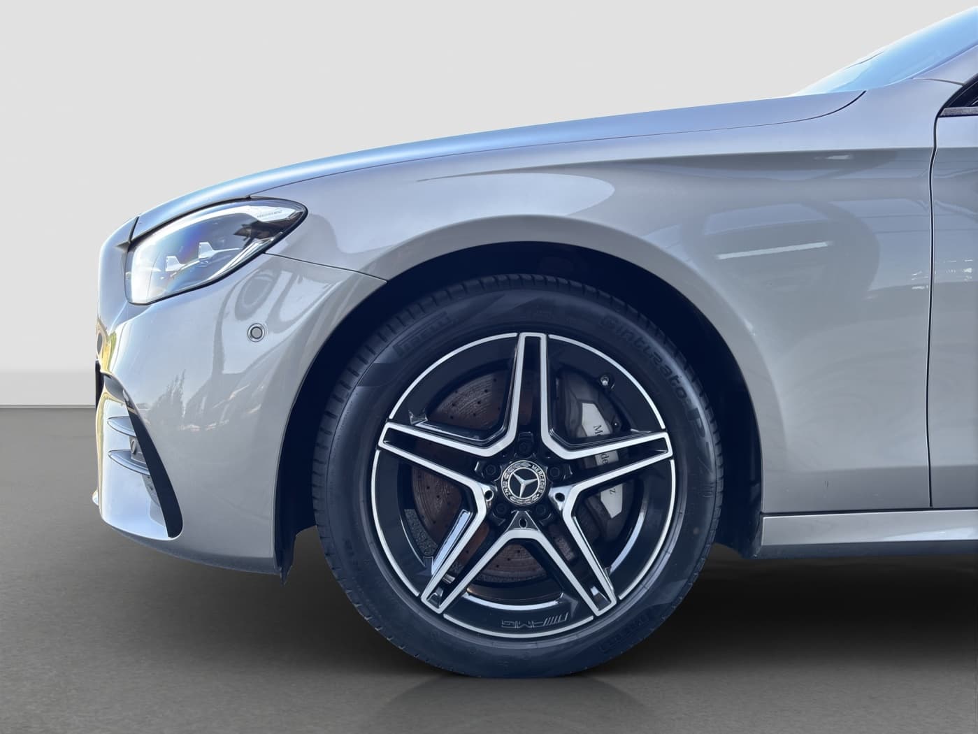 Mercedes-Benz E 300 de T Bild 20