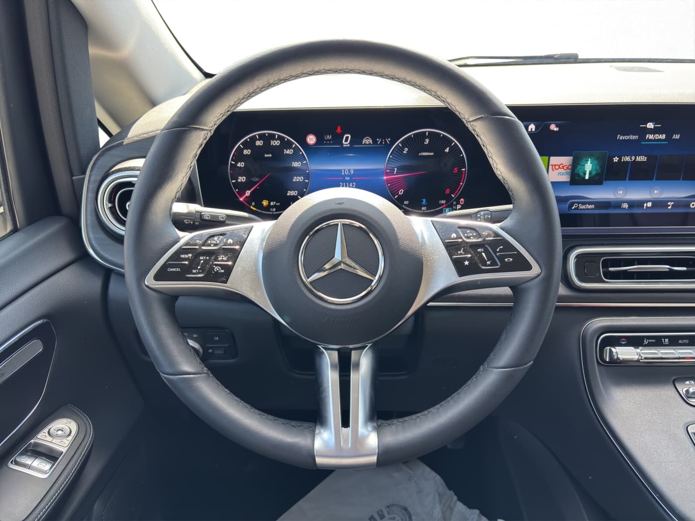 Mercedes-Benz V 300 d AVANTGARDE Extralang Bild 10