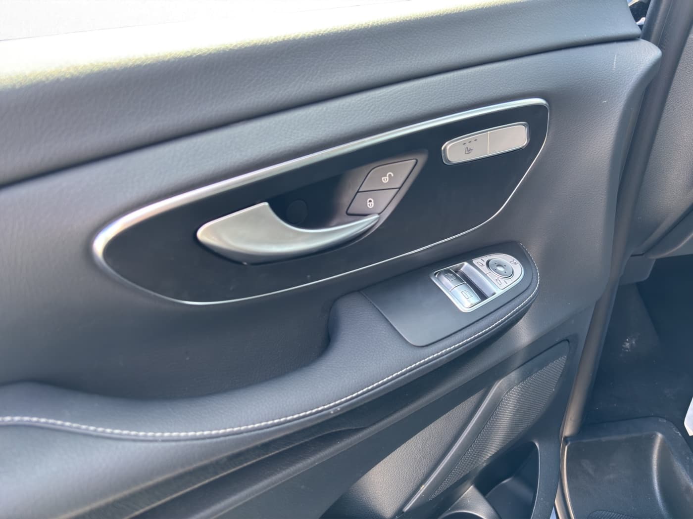 Mercedes-Benz V 300 d AVANTGARDE Extralang Bild 17