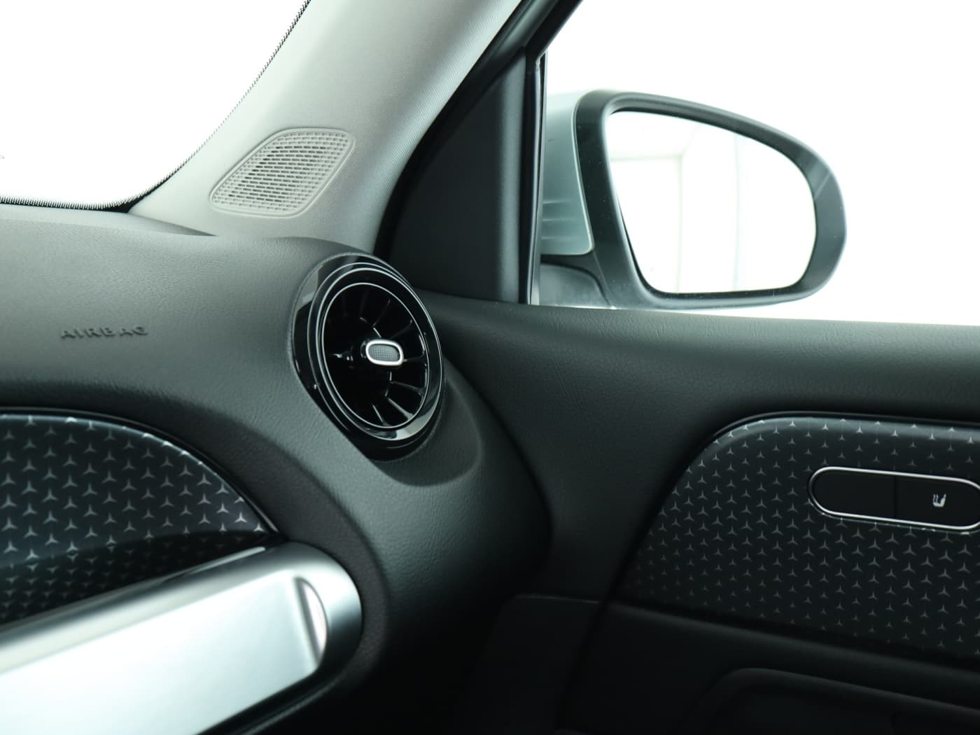 Mercedes-Benz GLB 180 d Bild 16