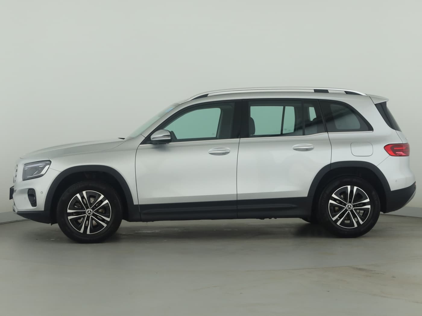 Mercedes-Benz GLB 180 d Bild 7