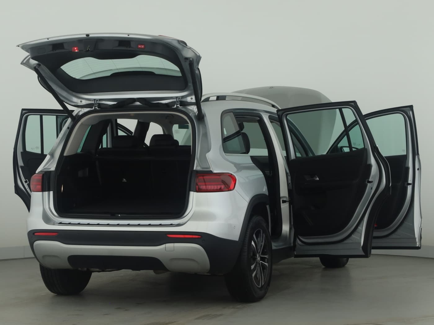 Mercedes-Benz GLB 180 d Bild 9