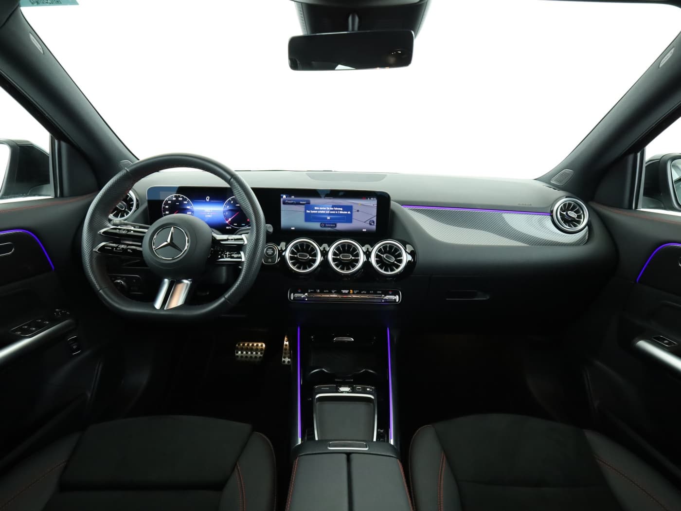 Mercedes-Benz GLA 200 Bild 19