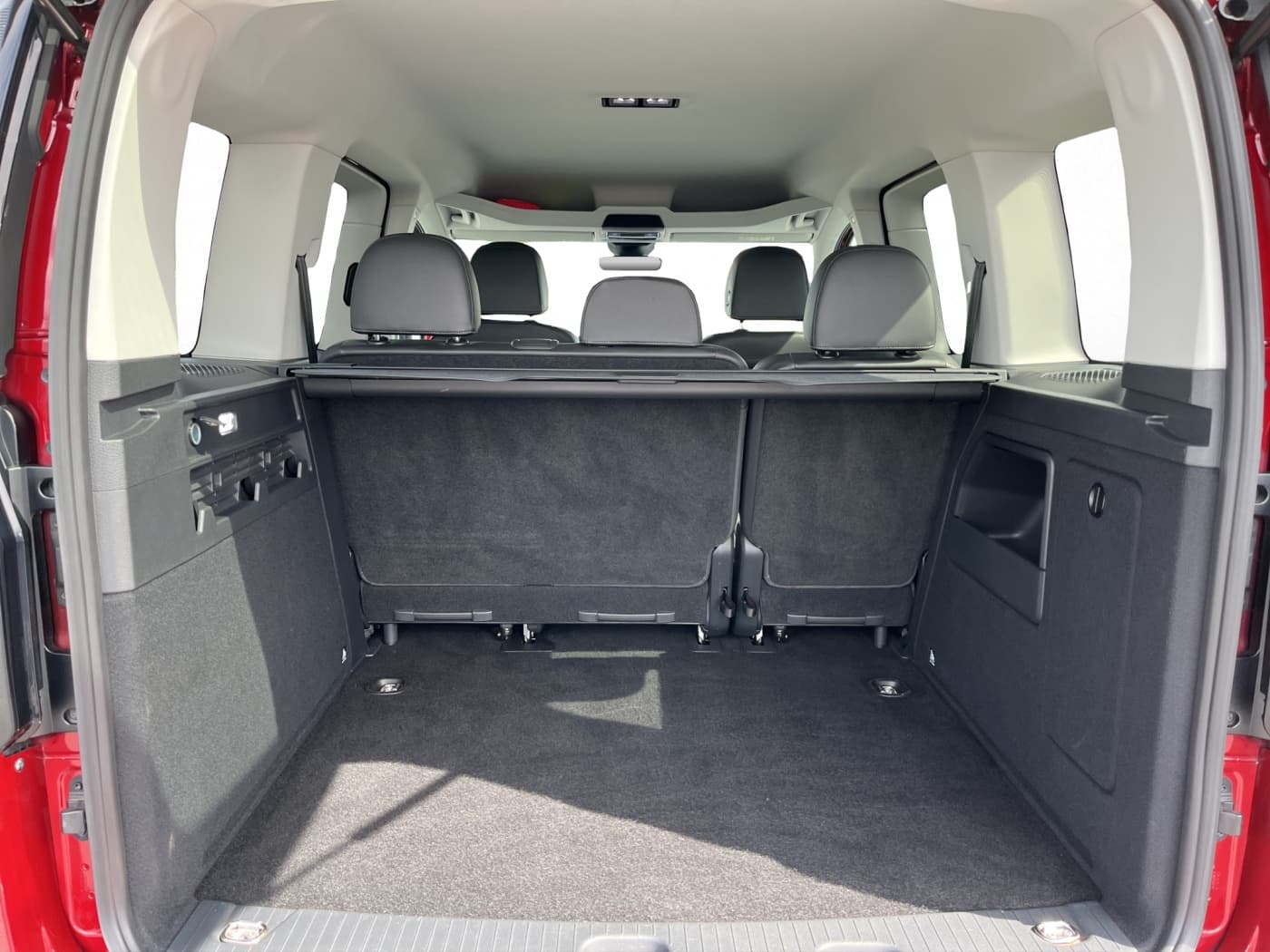 Volkswagen Caddy 2.0 TDI Style Bild 16