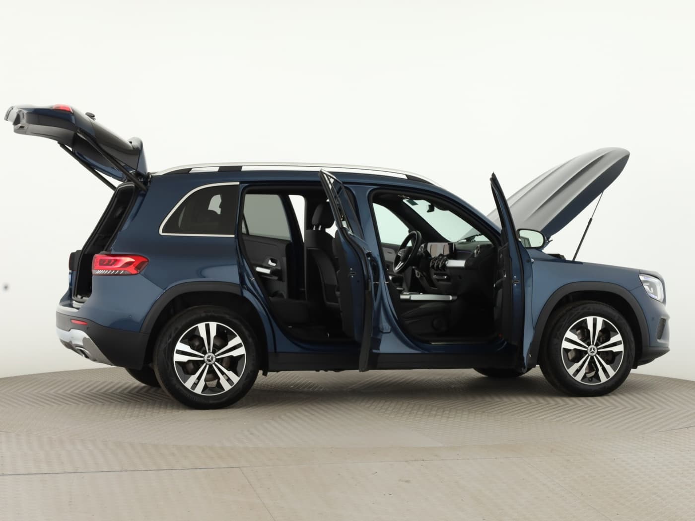 Mercedes-Benz GLB 220 d 4M Bild 8