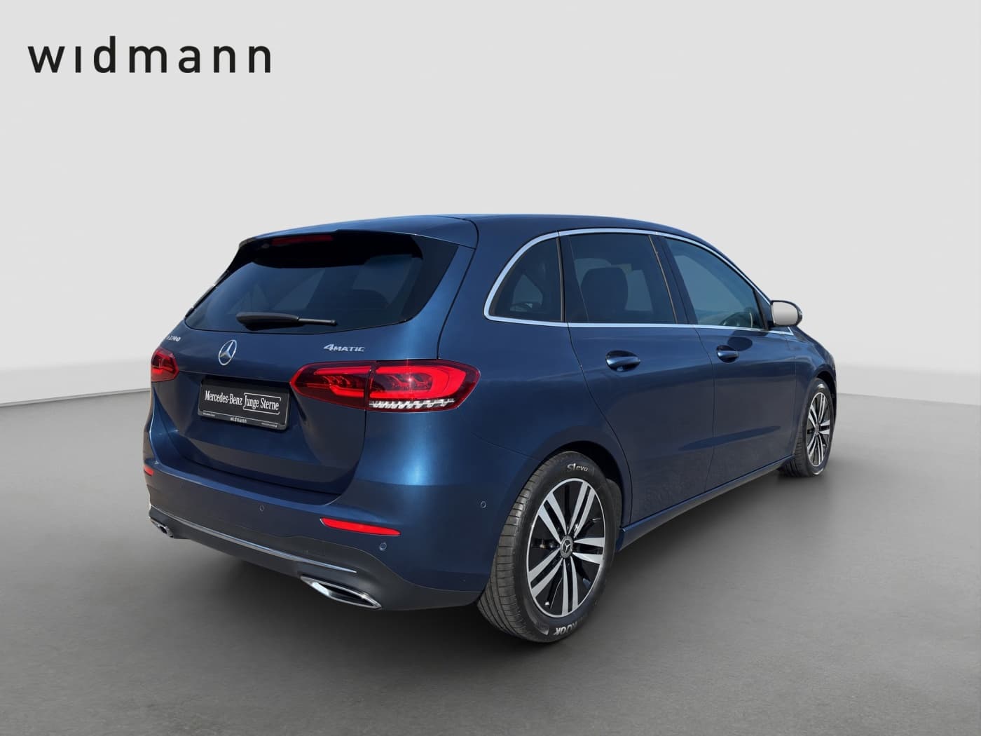 Mercedes-Benz B 220 d 4M Bild 3
