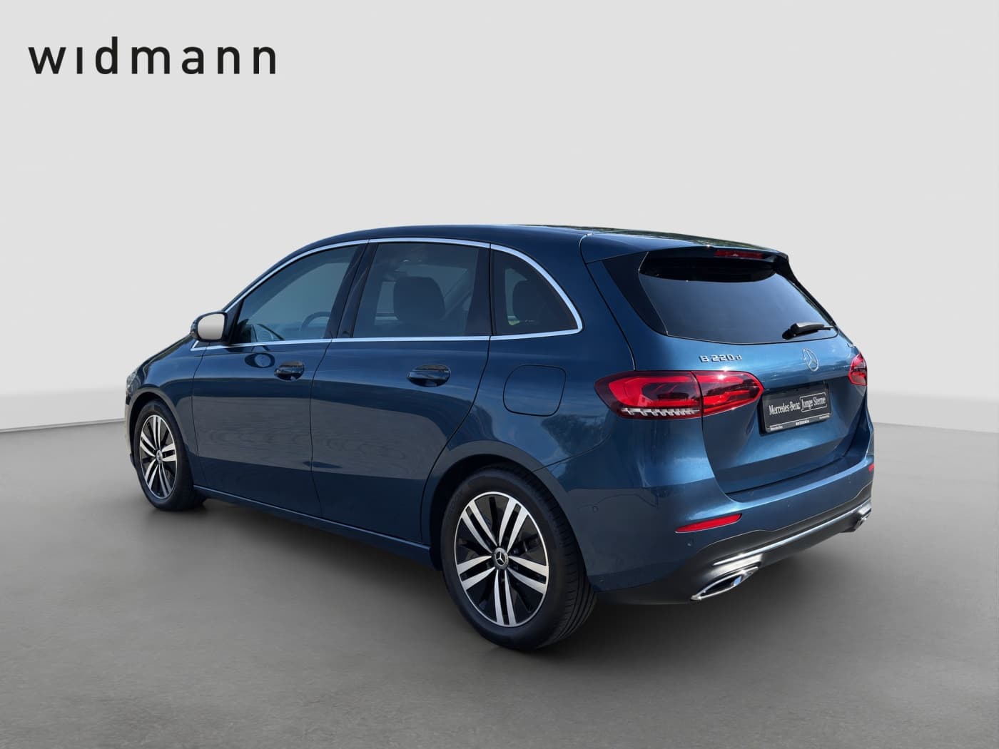 Mercedes-Benz B 220 d 4M Bild 8
