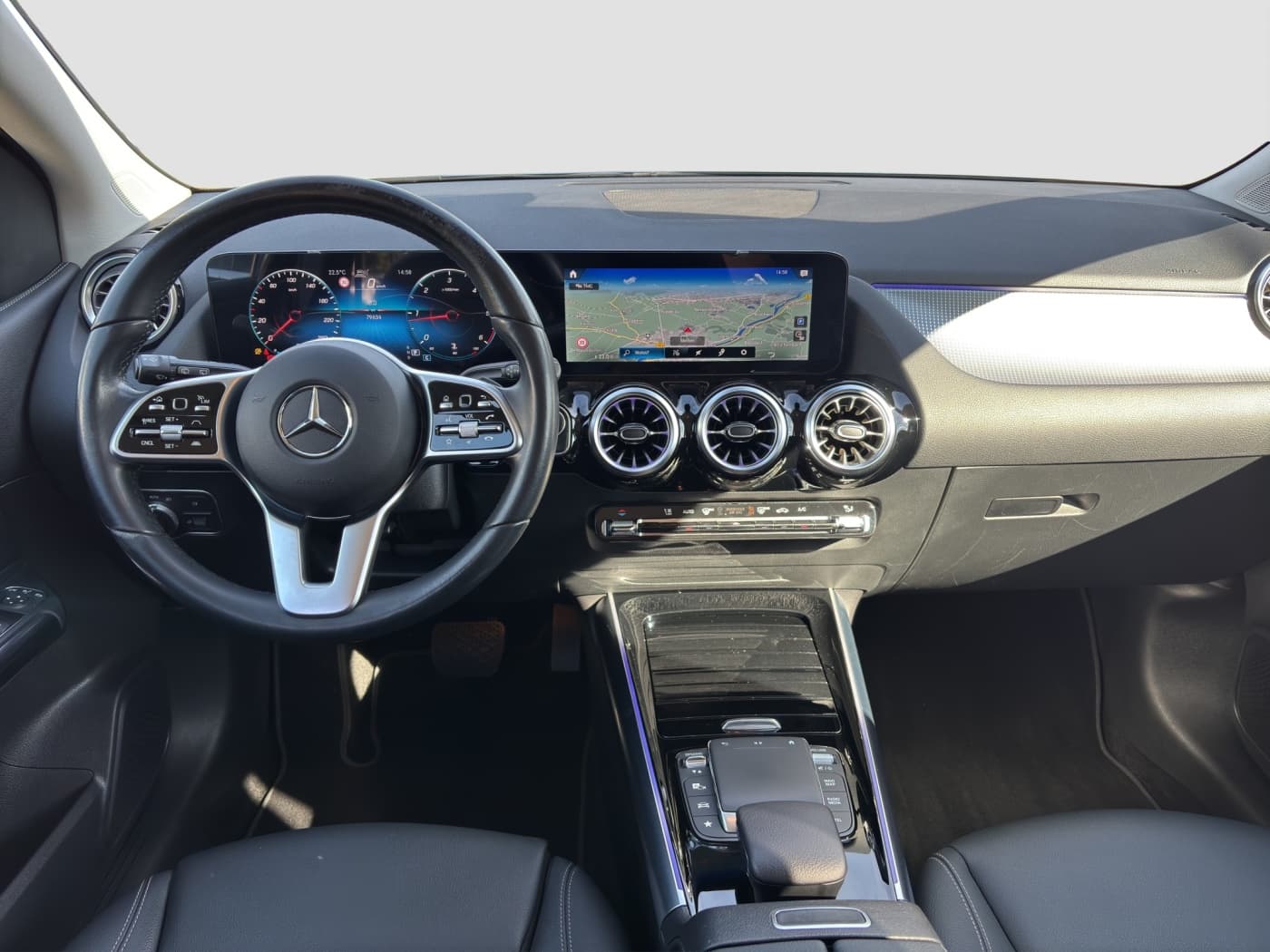 Mercedes-Benz B 220 d 4M Bild 9
