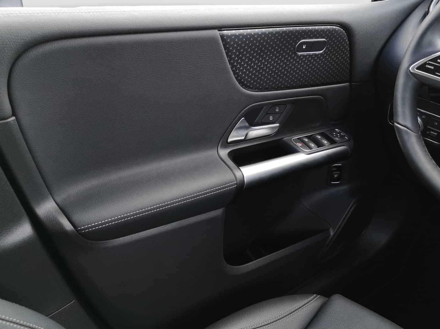 Mercedes-Benz B 200 Bild 17