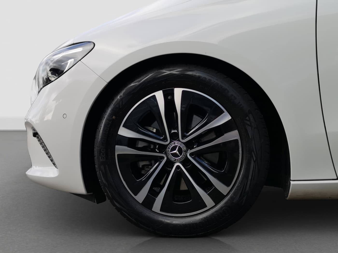 Mercedes-Benz B 200 Bild 19