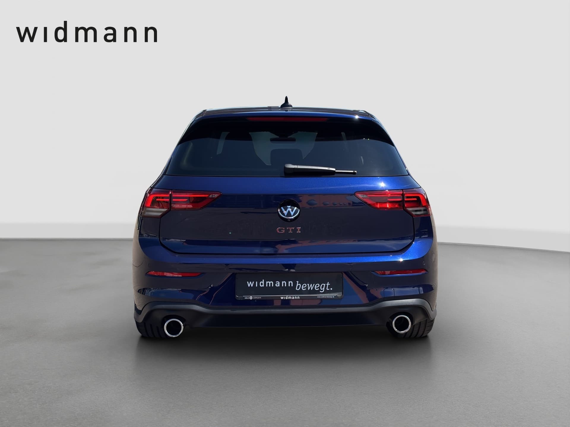 Volkswagen Golf GTI 2.0 245 PS NAVI KAMERA Schaltgetriebe Bild 4