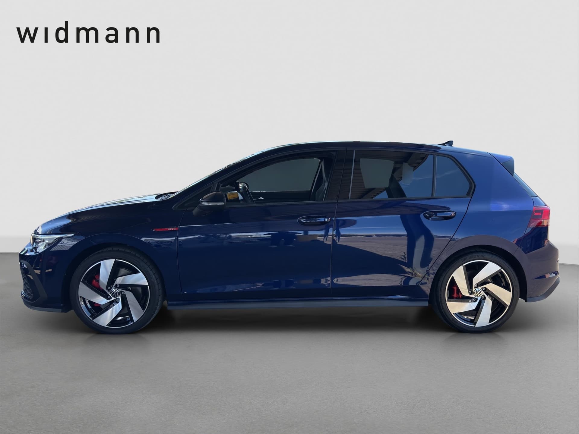 Volkswagen Golf GTI 2.0 245 PS NAVI KAMERA Schaltgetriebe Bild 5