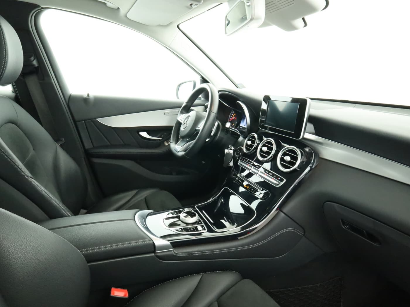 Mercedes-Benz GLC 250 4M Bild 17