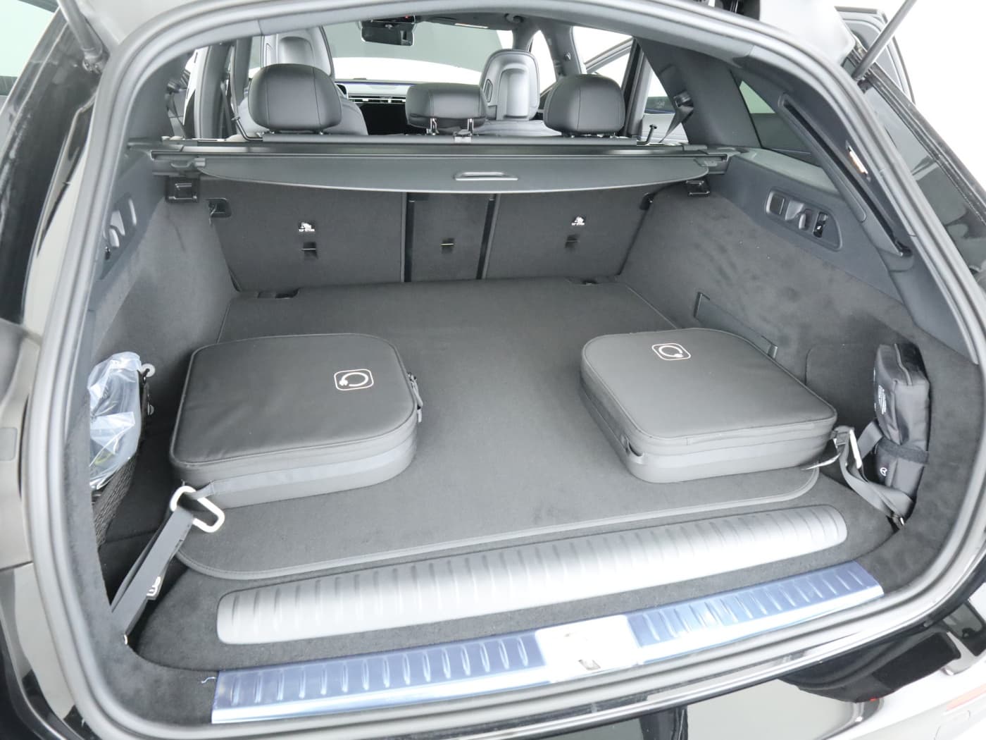 Mercedes-Benz E 300 de 4MATIC T-Modell mit EQ Hybrid Technologie Bild 23