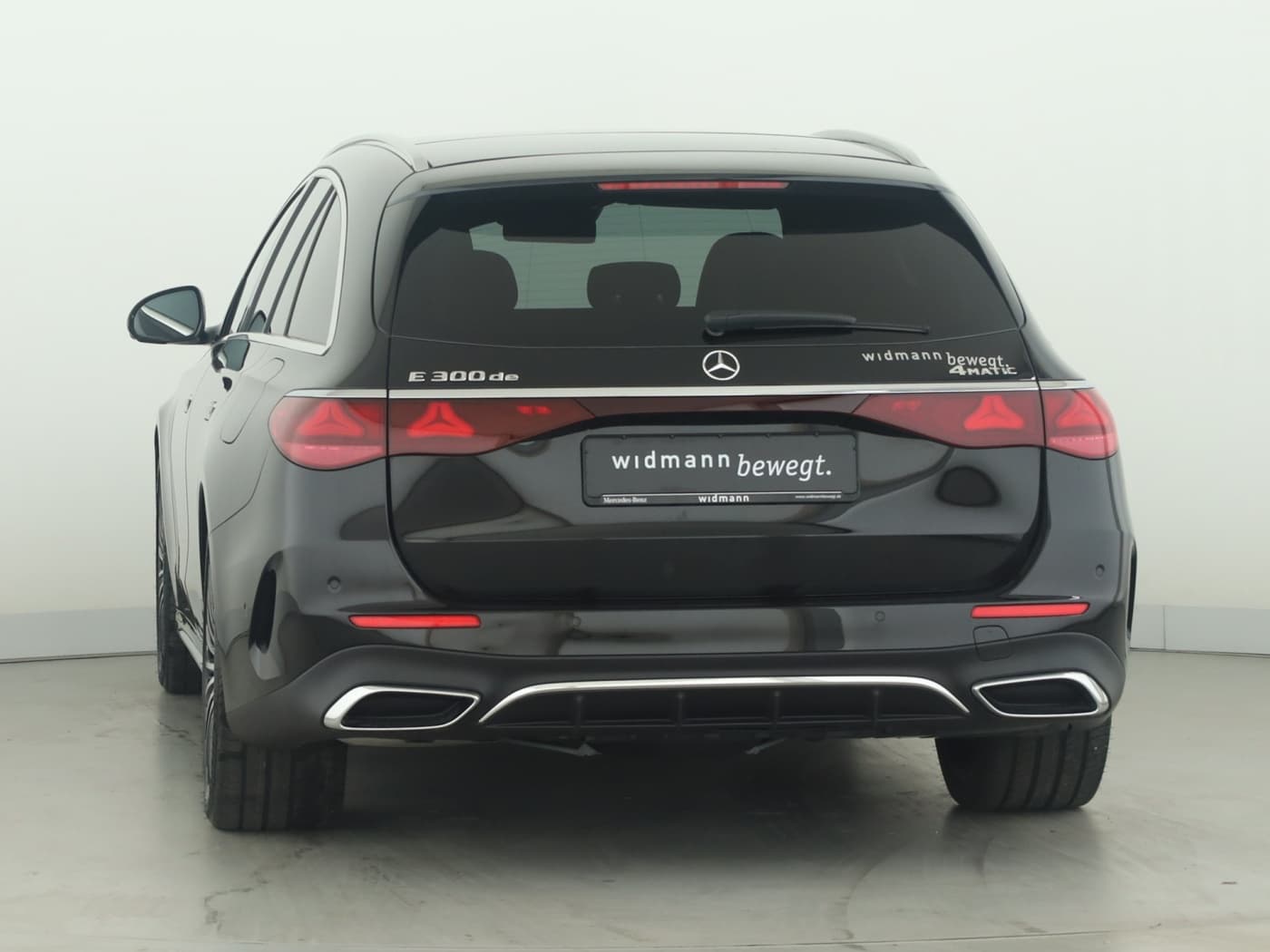 Mercedes-Benz E 300 de 4MATIC T-Modell mit EQ Hybrid Technologie Bild 4
